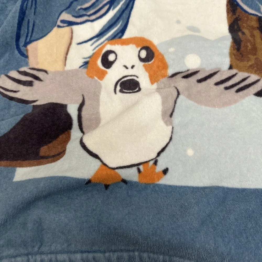Pottery Barn Kids Star Wars EP 8 Rey, Chewbacca & Porg 32